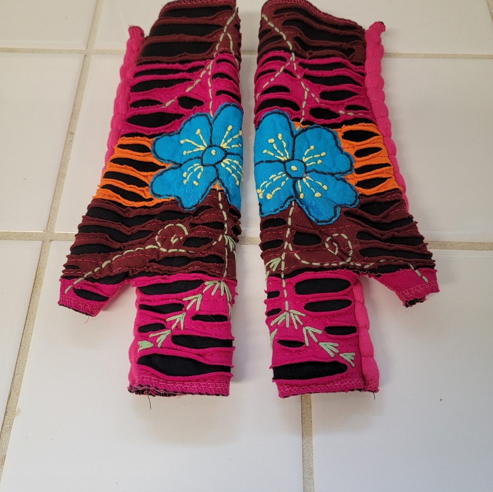 Colorful KC Fingerless Gloves with Floral Design